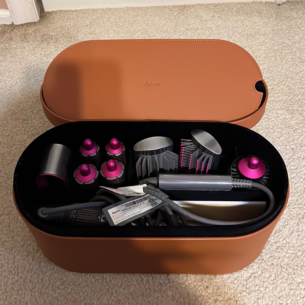 Dyson air wrap